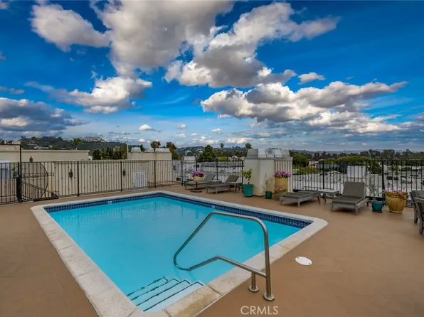 11740 W Sunset Blvd APT 14, Los Angeles, CA 90049