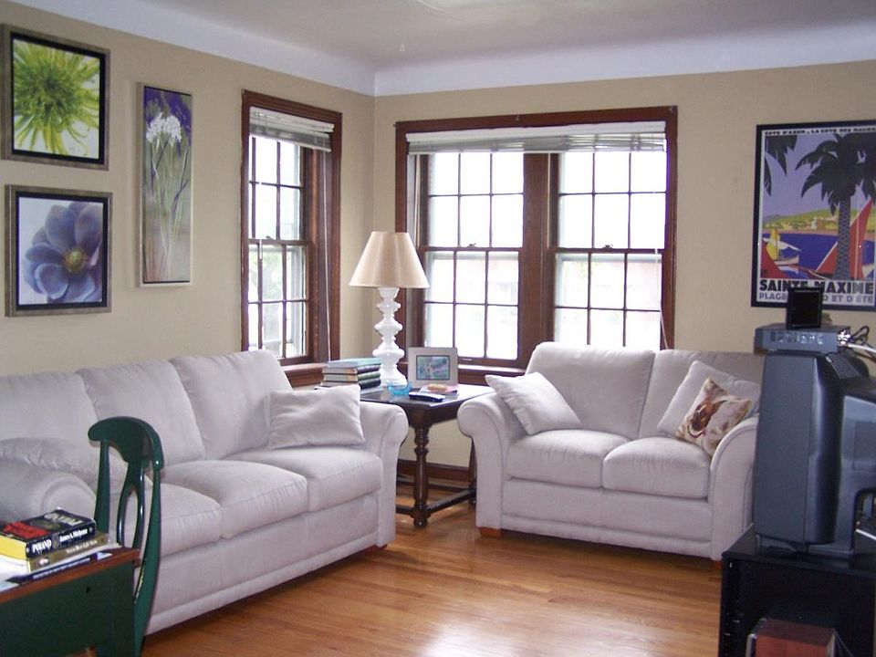 1st image of 4970 Oleatha Ave #A