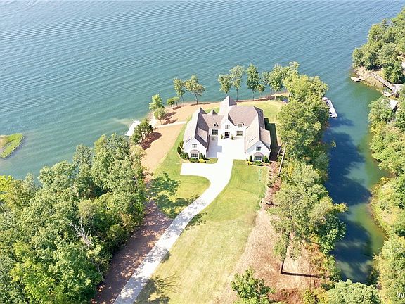 3rd image of 11351 April Sound Dr