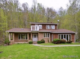26 Indian Knob Rd, Asheville, NC 28803
