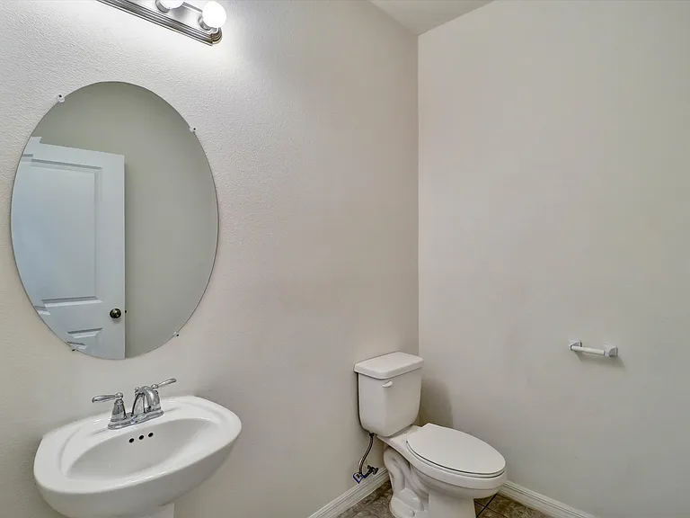 3260 Agostino Ter — Photo 25