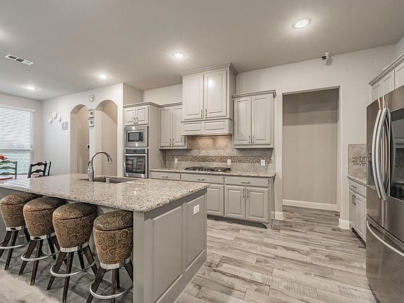2nd image of 3803 Wild Flower Ln