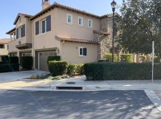 28705 Calle De La Paz Dr, Santa Clarita, CA 91354