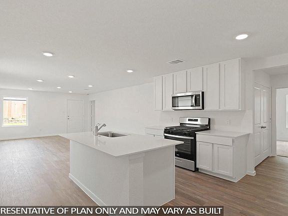 3rd image of 19956 Hilbert Rd