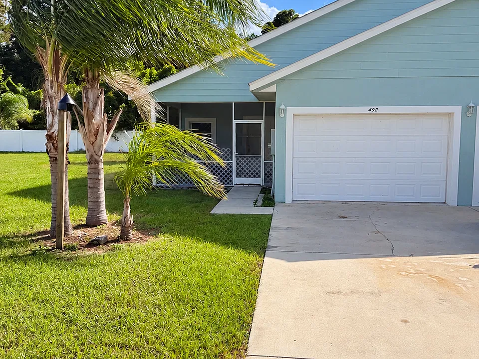 492 Oak Canopy Cir #492