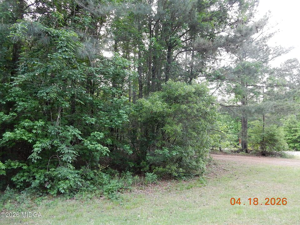2nd image of 1065 Dent Rd