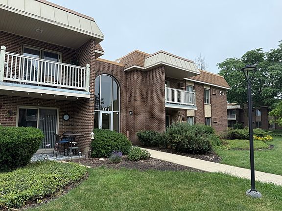 2nd image of 1515 E Churchill Dr APT 205