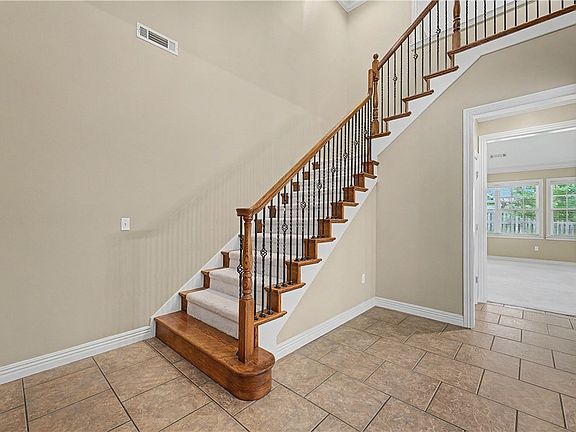 4th image of 2391 N Water Oak Dr