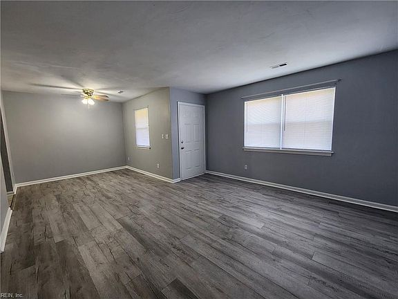 3rd image of 6057 Old College Dr APT A
