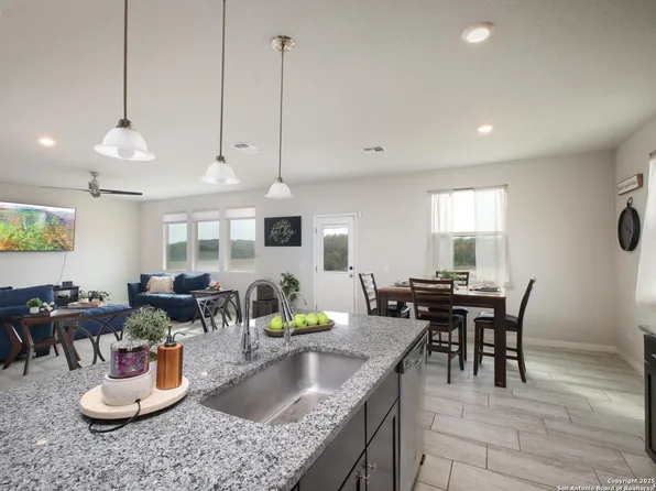 225 Treble Knoll, Spring Branch, TX 78070