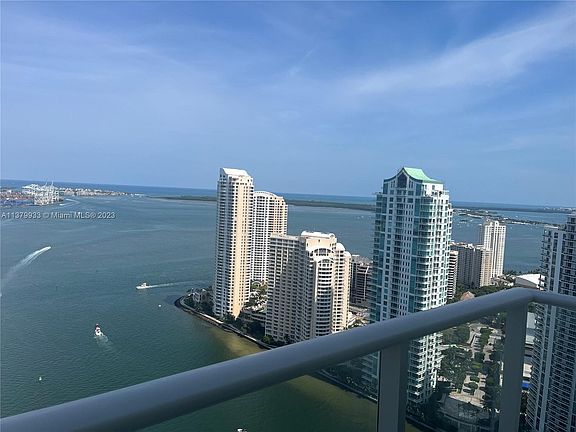 2nd image of 300 S Biscayne Blvd #Penthouse 3906