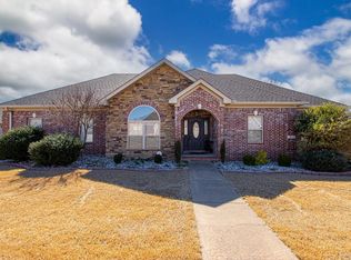 2811 Silverton Dr, Benton, AR 72019