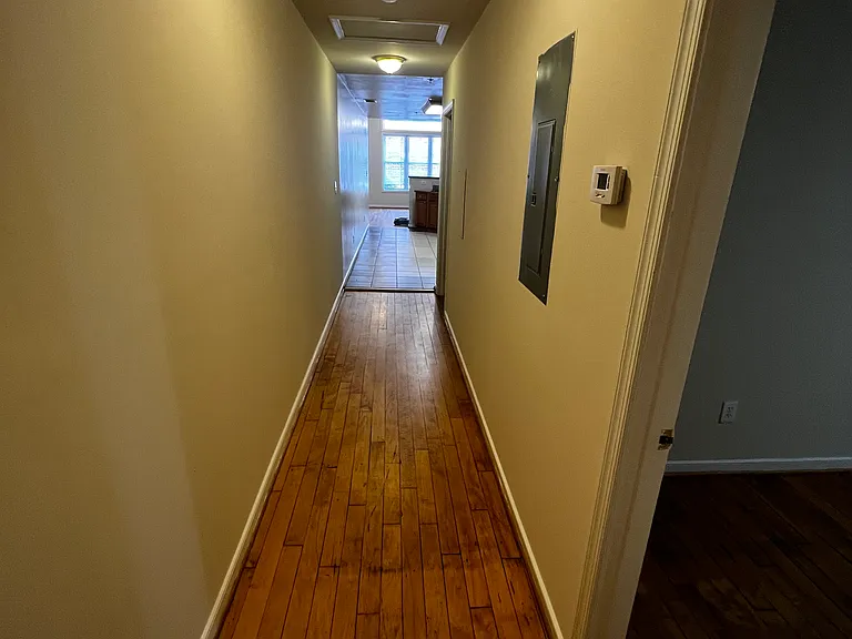 803 W Broad St #1 — Photo 20