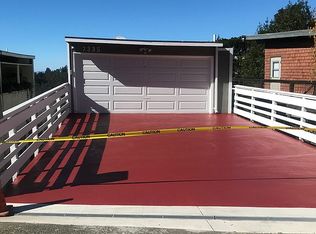 7335 Snake Rd, Oakland, CA 94611