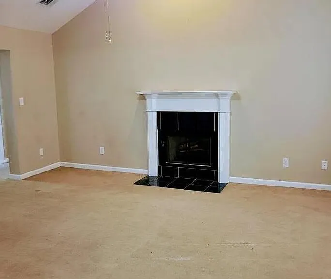4702 Walnut Hill Dr — Photo 9
