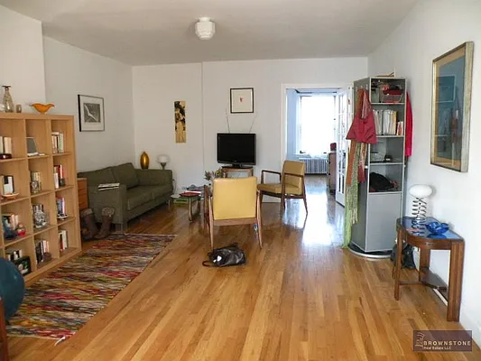 Rented by Brownstone Real Estate | media 10