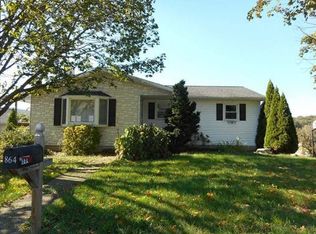 864 Williams Ave, Walnutport, PA 18088