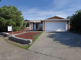 2105 Greenwood Pl, Pittsburg, CA 94565