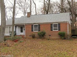 1504 Delk Dr, High Point, NC 27265