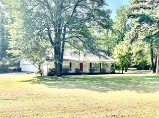 131 Pike Ln, Russellville, AR 72802