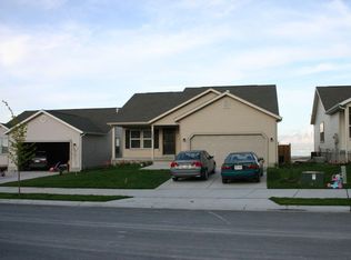 7034 N Cherokee St, Eagle Mountain, UT 84005