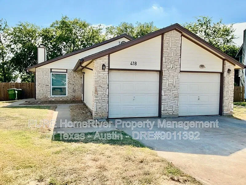 418 Parkhill Cv