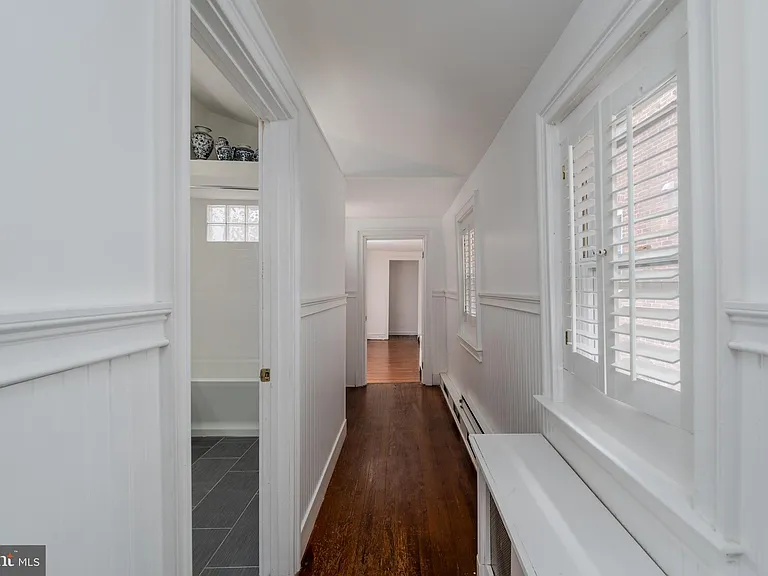 1153 Riverside Ave — Photo 20