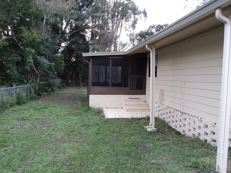 4878 Reno Dr — Photo 4