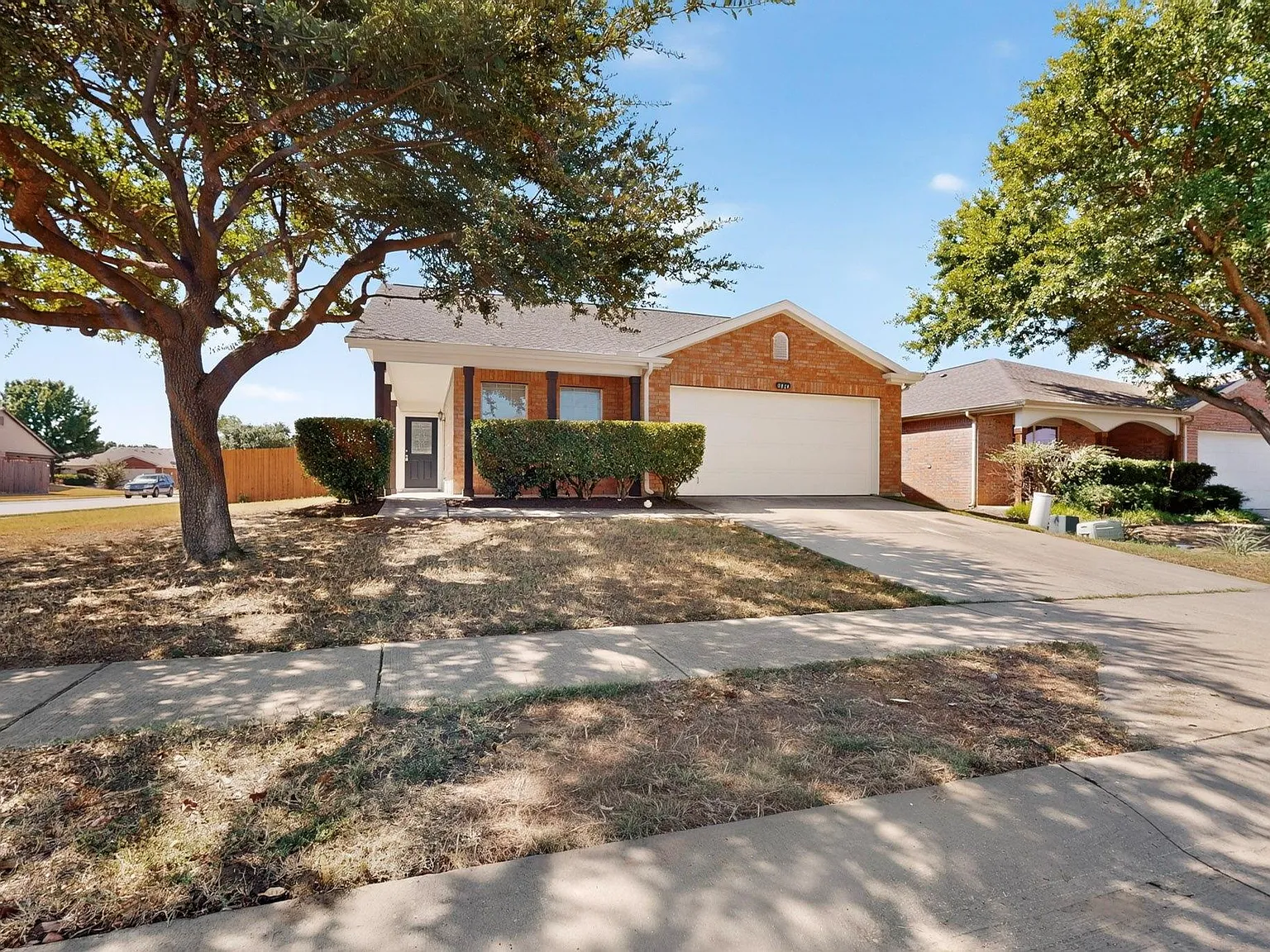 3 bed, 1378 sqft, $2,200 — Photo 1