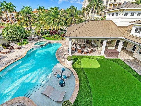 5th image of 201 NE 3rd Court