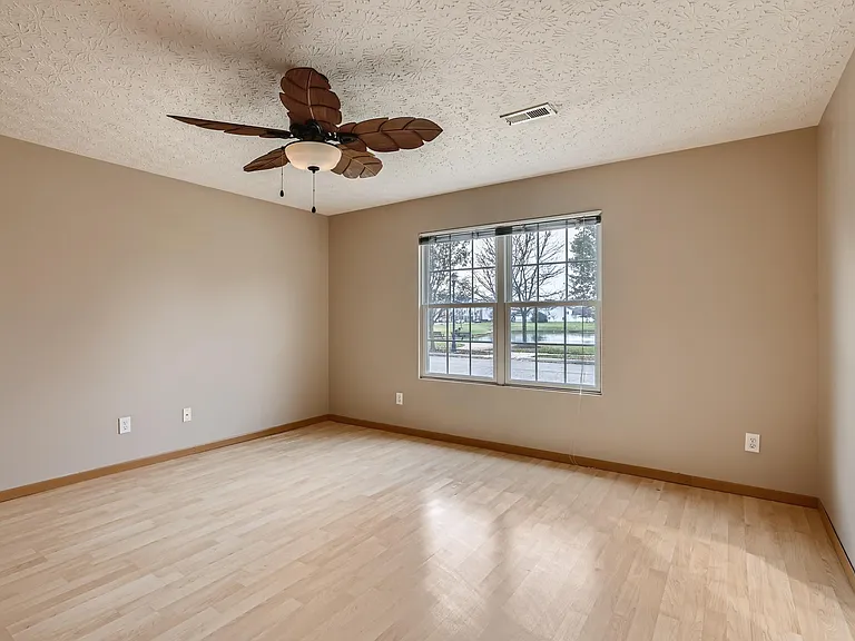 5522 Spring River Ave — Photo 16