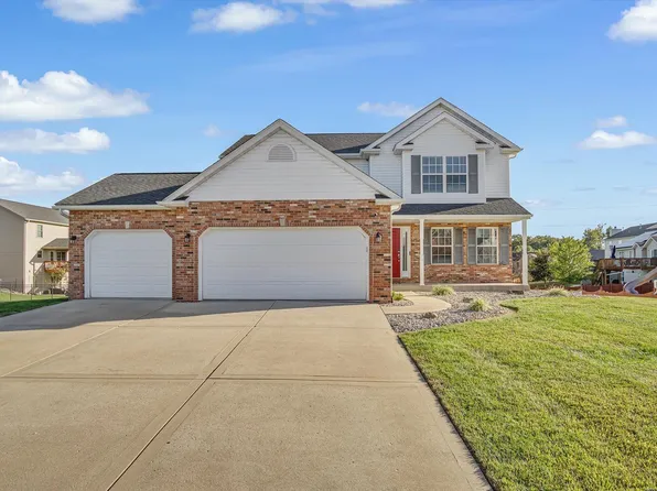 104 Derby Ln, Maryville, IL 62062