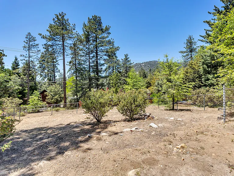 25465 Seneca Dr — Photo 51