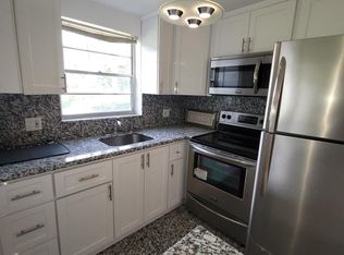 405 Windsor N #R, West Palm Beach, FL 33417