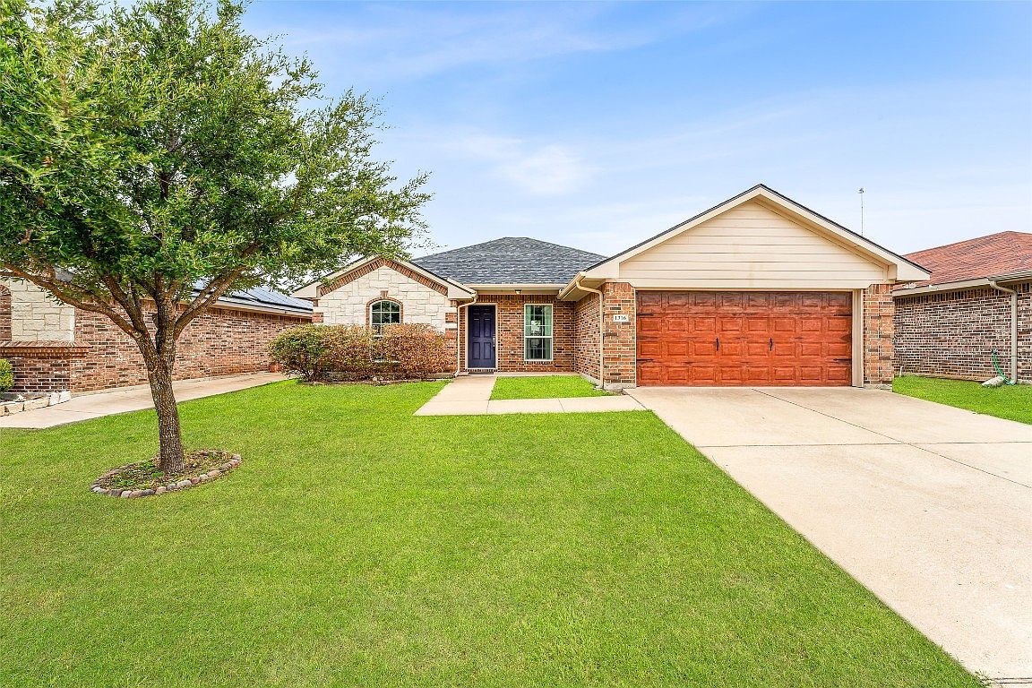 1316 Camden Yard Dr, Burleson, TX 76028 Zillow
