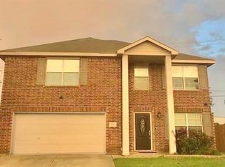 10405 Wooded Ct, Fort Worth, TX 76244