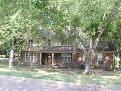 2076 Newfields Rd, Germantown, TN, 38139