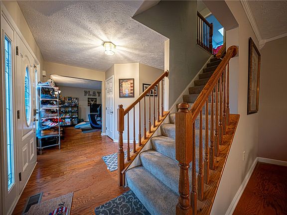 5th image of 341 Indian Ridge Dr