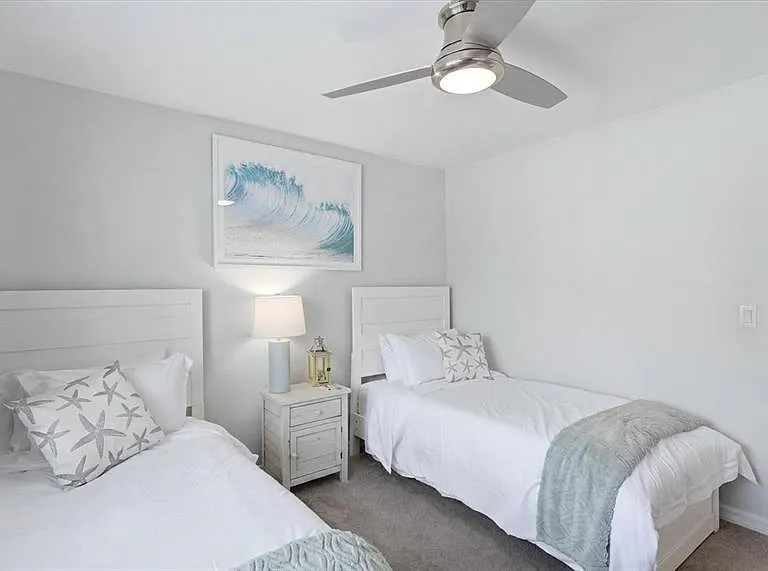 1640 Stickney Point Rd #40-101 — Photo 22
