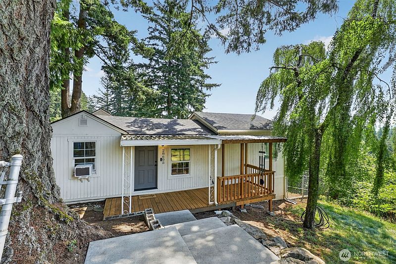 2nd image of 28605 NE Reilly Road