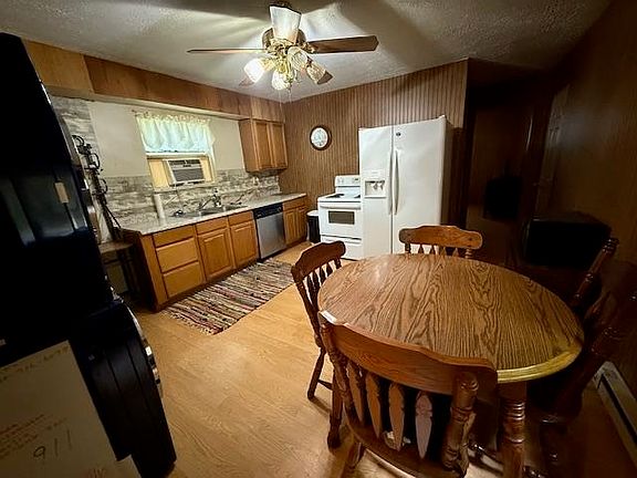 5th image of 585 Township Road 183
