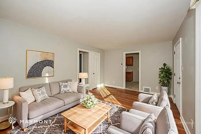 16315 Westview Ave — Photo 6