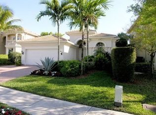 8042 Valhalla Dr, Delray Beach, FL 33446