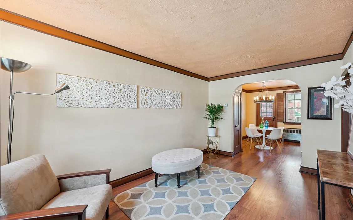 2 bed, 1275 sqft, $1,800 — Photo 3