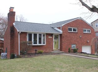 6507 Springvale Dr, Pittsburgh, PA 15236