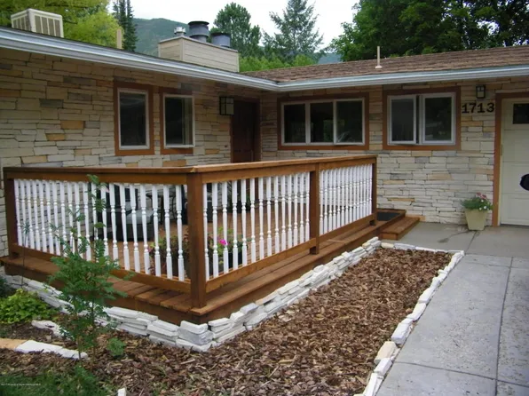 1713 Bennett Ave, Glenwood Springs, CO 81601