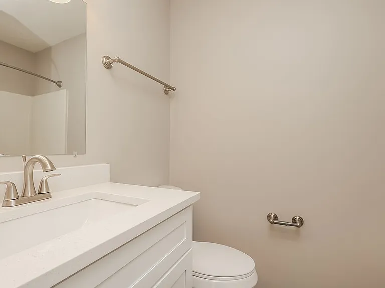 3068 Chateau Valley Dr — Photo 15