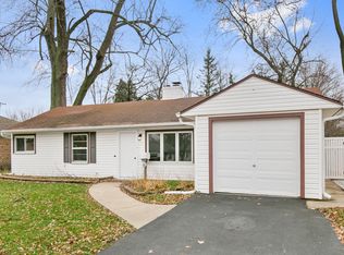 123 Sauk Trl, Park Forest, IL