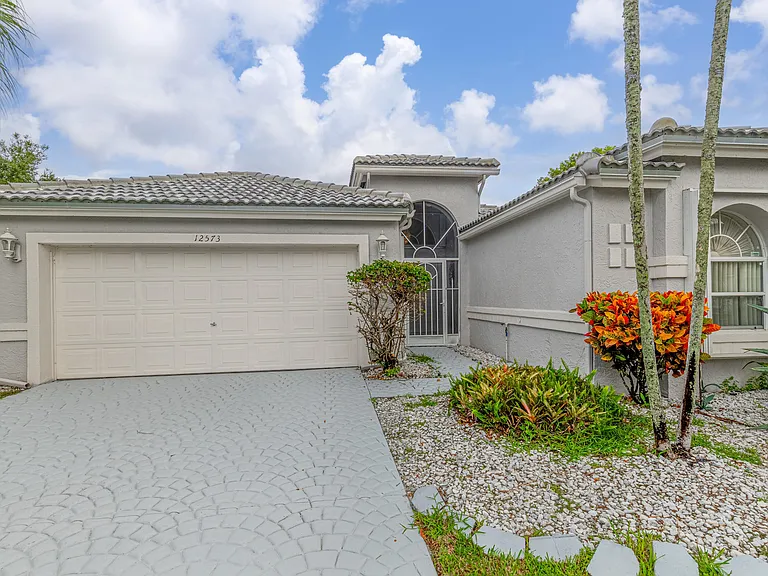 12573 Coral Lakes Dr — Photo 3