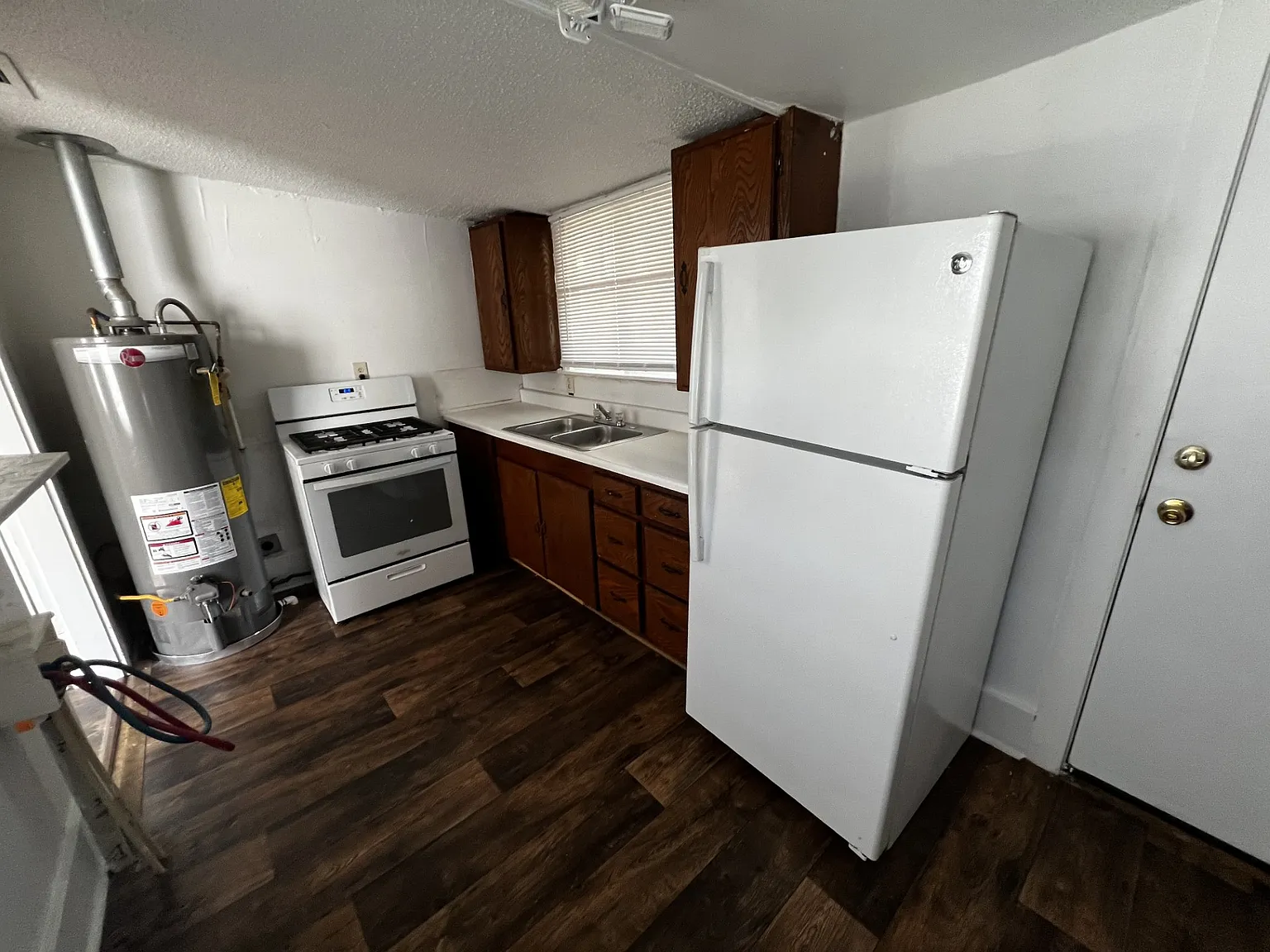 2 bed, 779 sqft, $800 — Photo 4